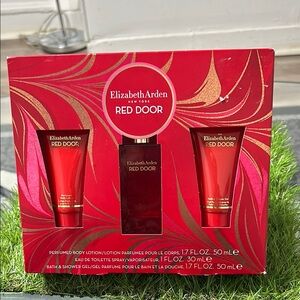 Elizabeth Arden Gold and Red Body Wash Luxurious Bath